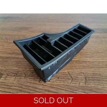 1983-93 Yamaha XVZ12 XVZ13 Venture Royale Right Air Vent Grill 26H-2837W-00